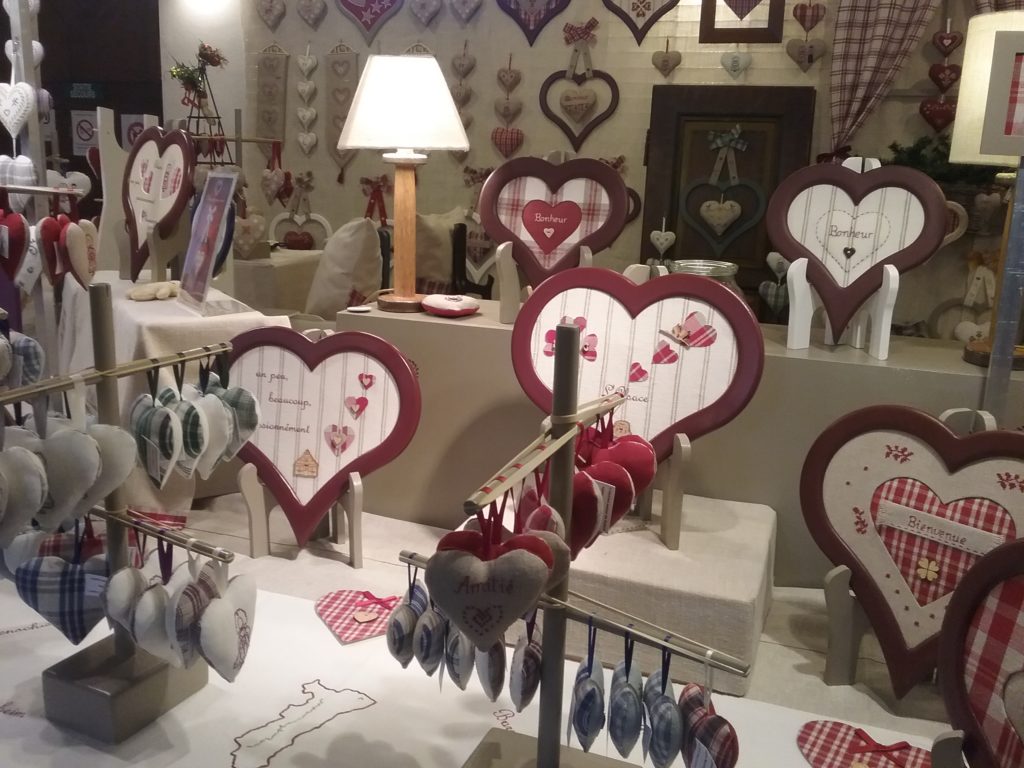 stand de Noël collection de cœurs