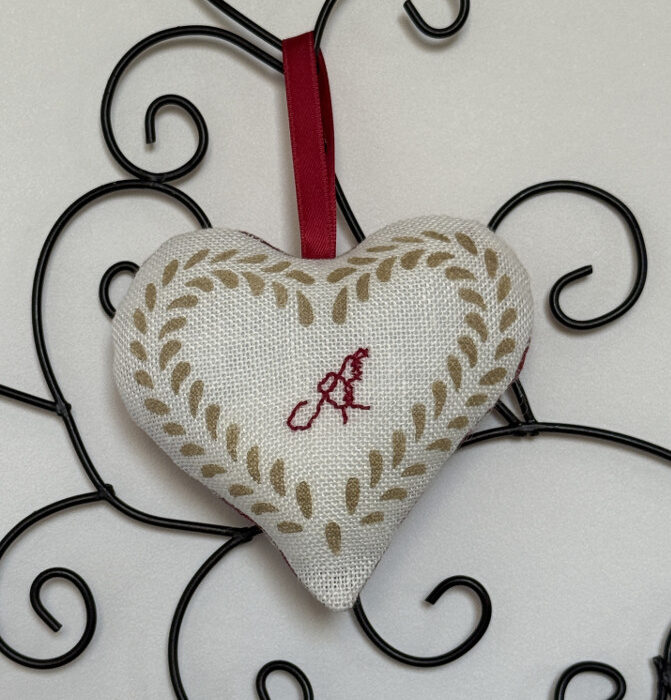 A. Kelsch, pochoir et broderie.